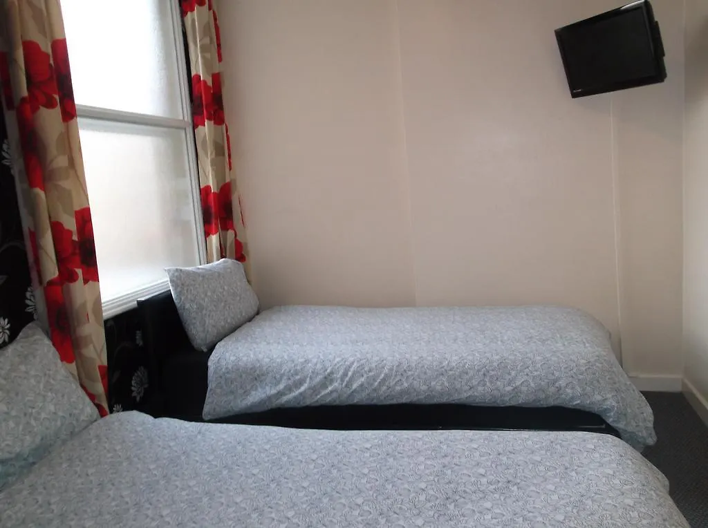 Derwent Bed and Breakfast Blackpool